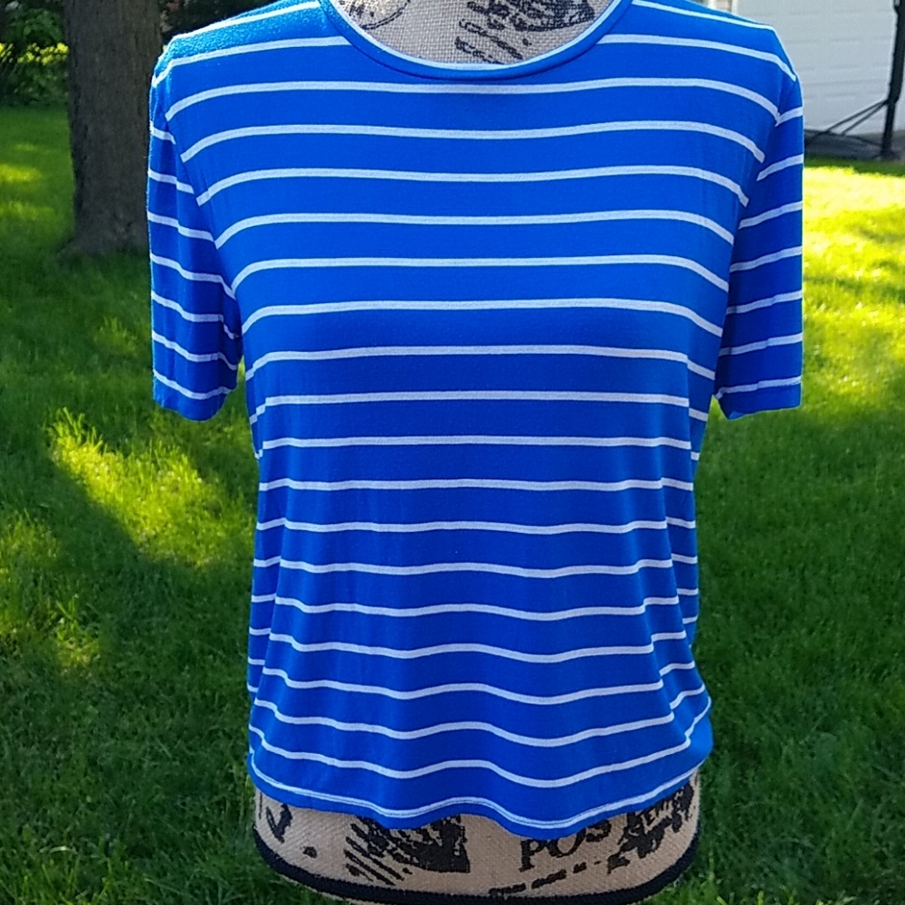 Short Sleexe Tee